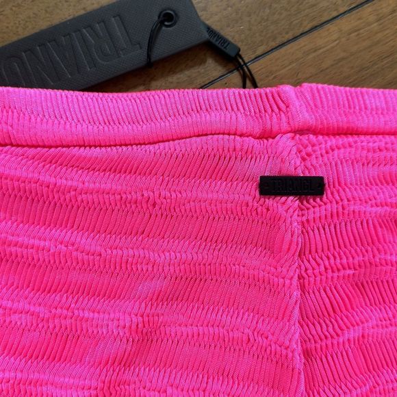 TRIANGL CELESTE MYSA SHORTS NEW WITH TAGS - Picture 3 of 3
